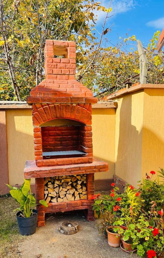 Apartament Leto House Târgu Jiu Zewnętrze zdjęcie